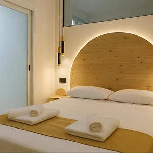 Zelun Center Apartamento Torremolinos